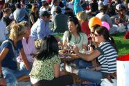 Concertgoers enjoy a meal before the performance 