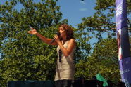 Whitney Houston live on Good Morning America 